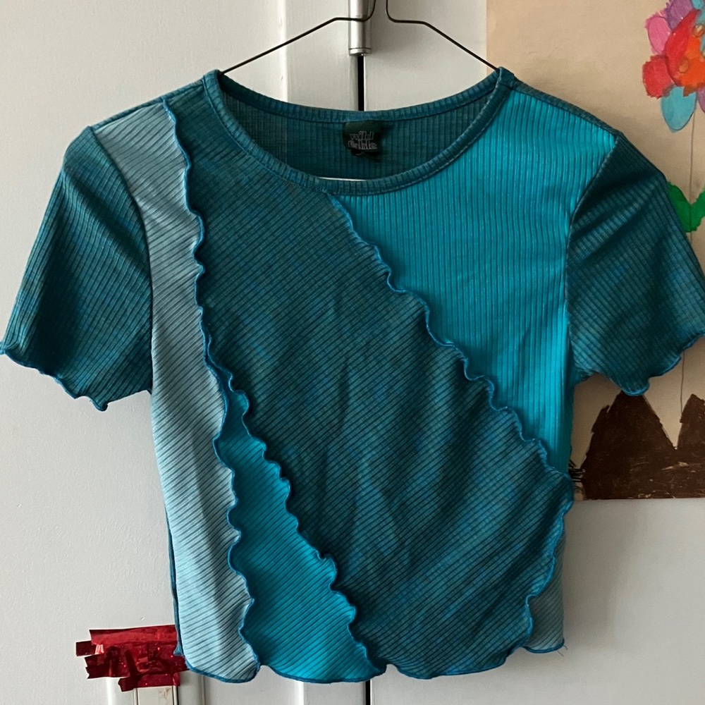 EUC cropped shirt